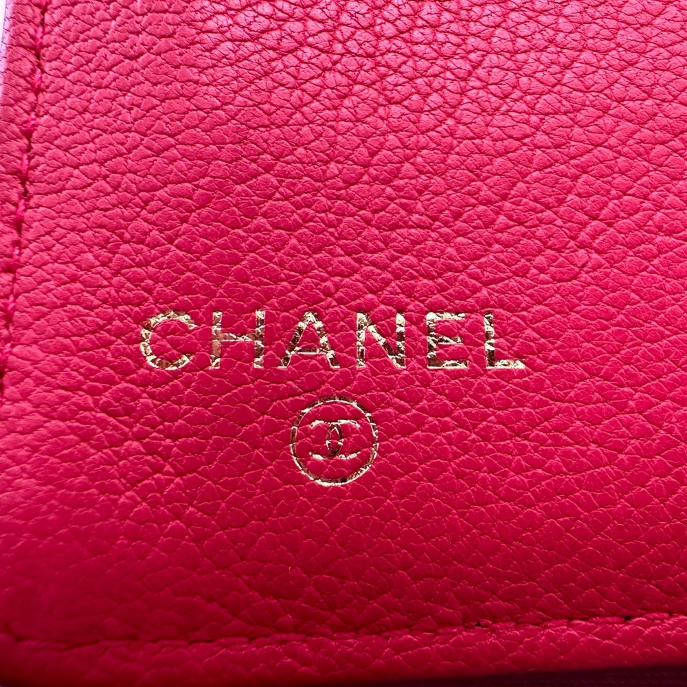 Chanel Bifold (EUC; Pink) - Picture 4 of 16